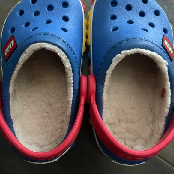 Crocs Kids Crocband LEGO Clog Blue & Red Brick‑Stud Sandals – Toddler Size 6‑7 - Picture 3 of 6
